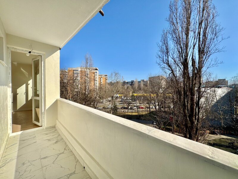 Favorit  Apartament Premium, Complet Renovat 1 Minut Metrou Favorit  0% Comision