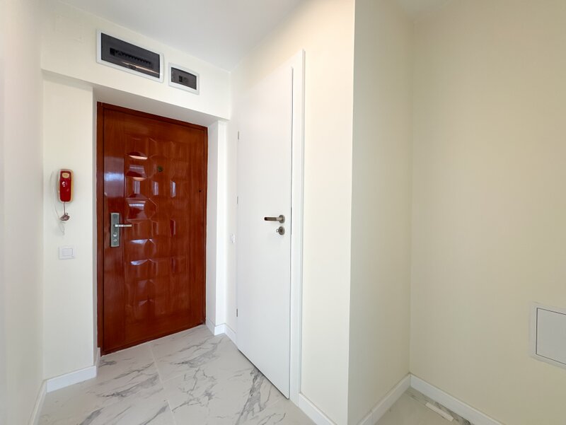 Favorit  Apartament Premium, Complet Renovat 1 Minut Metrou Favorit  0% Comision